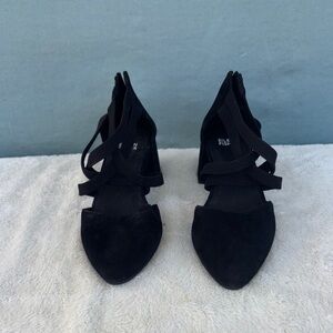 NWOT Eileen Fisher Black Suede Heels with Straps Size 7‎